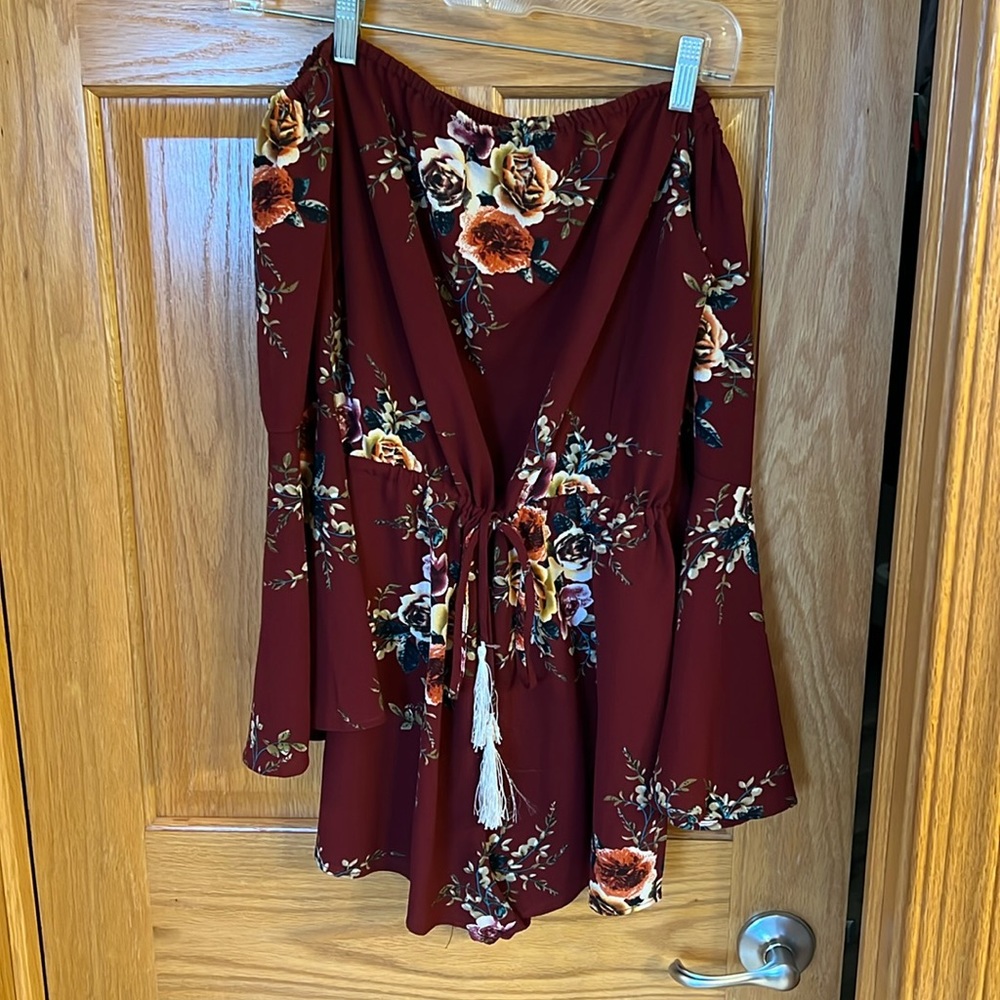 Off the shoulder floral romper